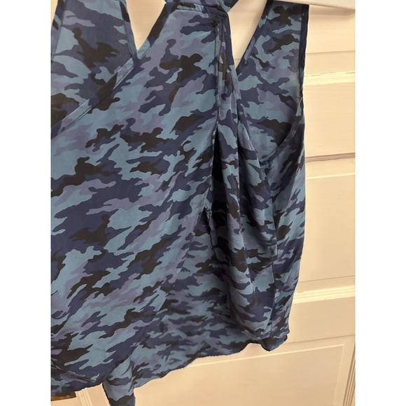 Toupy Paris Women's 100% Silk Blue Camo Tank Open Back‎ Size Small - Picture 4 of 7
